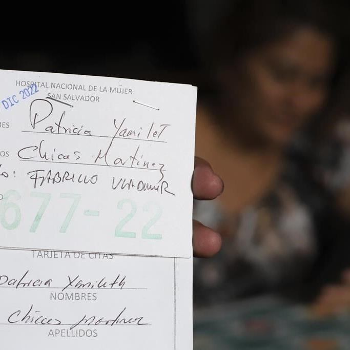 In El Salvador, transgender community struggles for rights and survival